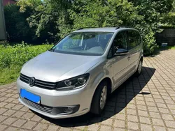 Silber Gebraucht 2013 VW Touran Van / Kleinbus | 10.000 € (Fairer Preis)