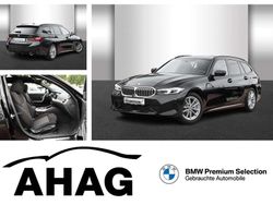 Saphirschwarz metallic Gebraucht 2024 BMW 330 M Sport Kombi | 48.590 € (Teuer)