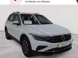 Pure white Gebraucht 2021 VW Tiguan Life SUV | 23.490 € (Superpreis)