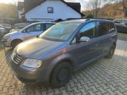 Grau Gebraucht 2006 VW Touran Goal Van / Kleinbus | 1.590 € (Guter Preis)