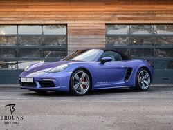 Violett Gebraucht 2017 Porsche 718 Boxster S Cabrio | 79.718 €