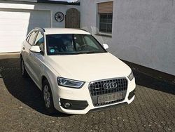Weiß Gebraucht 2013 Audi Q3 Sport SUV | 12.750 € (Teuer)
