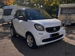 Weiß Gebraucht 2016 Smart ForTwo Coupé Passion Coupé | 7.200 € (Fairer Preis)
