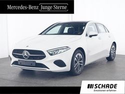 Weiß Gebraucht 2024 Mercedes A200 Progressive Limousine | 32.750 € (Etwas zu teuer)