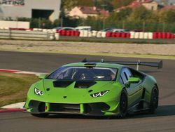 Grün Gebraucht 2015 Lamborghini Huracán Coupé | 165.000 €