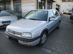 Silber Gebraucht 1994 VW Golf III GTI Kleinwagen | 12.990 €