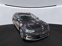 Mangangrau metallic (metallic) Gebraucht 2021 VW Passat GTE Kombi | 16.800 € (Guter Preis)