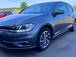 Grau Gebraucht 2019 VW Golf VII Join Limousine | 9.900 € (Guter Preis)