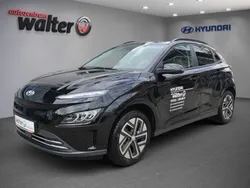 Phantom black / mic Gebraucht 2023 Hyundai Kona Trend SUV | 24.990 € (Fairer Preis)