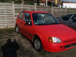 Rot Gebraucht 1997 Toyota Starlet Kleinwagen | 2.700 € (Fairer Preis)
