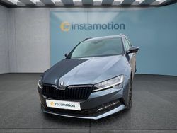 Grau Gebraucht 2022 Skoda Superb Kombi | 35.199 € (Etwas zu teuer)