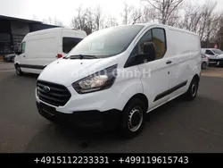 Weiß Gebraucht 2019 Ford Transit Custom Van / Kleinbus | 9.600 € (Superpreis)