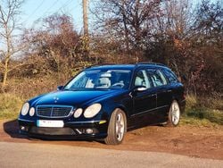 Schwarz Gebraucht 2005 Mercedes E320 Avantgarde Kombi | 6.200 € (Teuer)