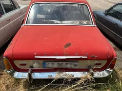 Rot Gebraucht 1984 Ford Taunus Limousine | 2.500 €