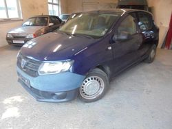 Blau Gebraucht 2014 Dacia Sandero Essentiel Limousine | 1.580 € (Superpreis)