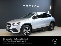 Iridiumsilber metallic Gebraucht 2022 Mercedes GLA180 Progressive SUV | 31.960 € (Guter Preis)