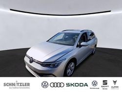 Reflexsilber (metallic) Gebraucht 2022 VW Golf VIII Kombi | 23.450 € (Guter Preis)