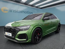 Grün Gebraucht 2022 Audi RS Q8 SUV | 103.399 €