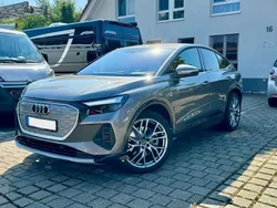 Taifungrau metallic Gebraucht 2023 Audi Q4 e-tron Ambiente SUV | 39.900 € (Guter Preis)