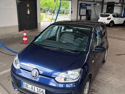 Blau Gebraucht 2013 VW up! Kleinwagen | 5.500 € (Fairer Preis)