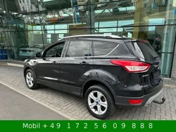 Schwarz Gebraucht 2015 Ford Kuga Trend SUV | 10.499 € (Fairer Preis)