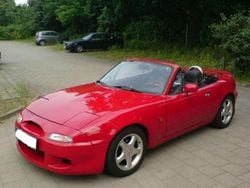 Rot Gebraucht 1991 Mazda MX5 Cabrio | 7.700 €