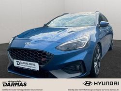 Blau Gebraucht 2020 Ford Focus Limousine | 21.990 € (Guter Preis)