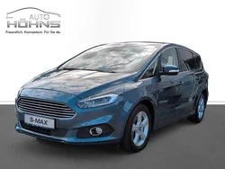 Blau Gebraucht 2019 Ford S-MAX Titanium Van / Kleinbus | 26.989 € (Teuer)
