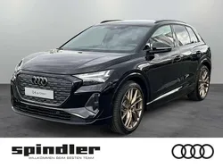 Mythosschwarz metallic Neu 2025 Audi Q4 e-tron SUV | 59.890 € (Etwas zu teuer)
