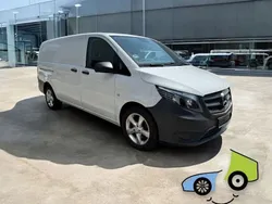 Weiß Gebraucht 2020 Mercedes Vito Van / Kleinbus | 26.700 €