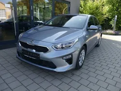 Grau Gebraucht 2021 Kia Ceed Limousine | 15.390 € (Superpreis)