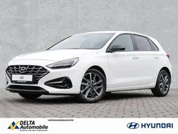 Polar white / sol Gebraucht 2022 Hyundai i30 Edition 30+ Limousine | 17.790 € (Superpreis)