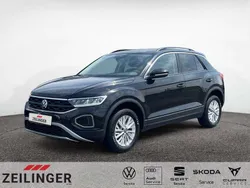 Schwarz Gebraucht 2024 VW T-Roc Life SUV | 26.845 € (Superpreis)