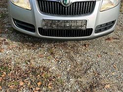 Silber Gebraucht 2010 Skoda Roomster Van / Kleinbus | 4.180 € (Fairer Preis)