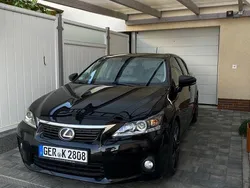 Schwarz Gebraucht 2011 Lexus CT200h Limousine | 12.000 € (Fairer Preis)