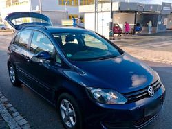 Blau Gebraucht 2011 VW Golf VI Kleinwagen | 3.900 € (Guter Preis)