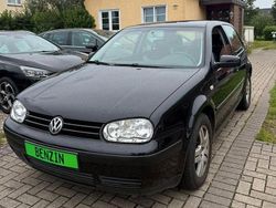 Schwarz Gebraucht 2003 VW Golf IV Comfortline Limousine | 2.499 € (Etwas zu teuer)