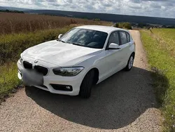 Weiß Gebraucht 2015 BMW 116 Advantage Kleinwagen | 11.500 € (Fairer Preis)