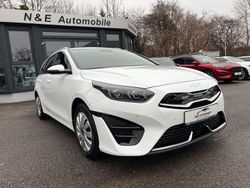 Weiß Gebraucht 2022 Kia Ceed Sportswagon Kombi | 20.690 € (Fairer Preis)