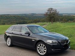 Grau Gebraucht 2011 BMW 523 Kombi | 14.800 € (Teuer)