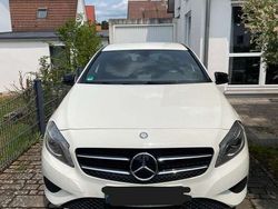 Gebraucht 2015 Mercedes A180 Night Limousine | 15.499 € (Fairer Preis)