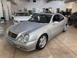 Silber Gebraucht 2003 Mercedes CLK230 Avantgarde Coupé | 8.700 €