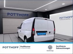 Weiss Gebraucht 2021 VW Caddy Van / Kleinbus | 16.221 € (Guter Preis)