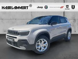 Grau Neu 2025 Jeep Avenger Altitude SUV | 30.790 € (Etwas zu teuer)