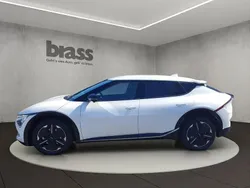 Snow white pearl Gebraucht 2025 Kia EV6 SUV | 49.980 €