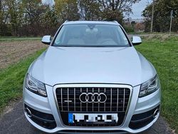 Silber Gebraucht 2009 Audi Q5 Ambiente SUV | 12.500 € (Etwas zu teuer)
