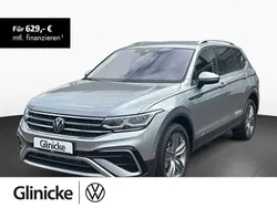 Silber Gebraucht 2025 VW Tiguan Allspace IQ Drive SUV | 44.990 € (Guter Preis)