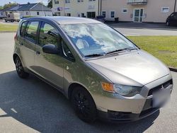 Grau Gebraucht 2008 Mitsubishi Colt Kleinwagen | 1.500 €