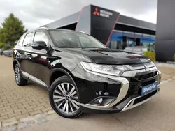 Schwarz Gebraucht 2020 Mitsubishi Outlander Active SUV | 19.990 € (Guter Preis)