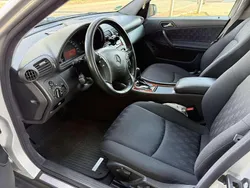 Gebraucht 2001 Mercedes C200 Classic Limousine | 6.500 € (Teuer)